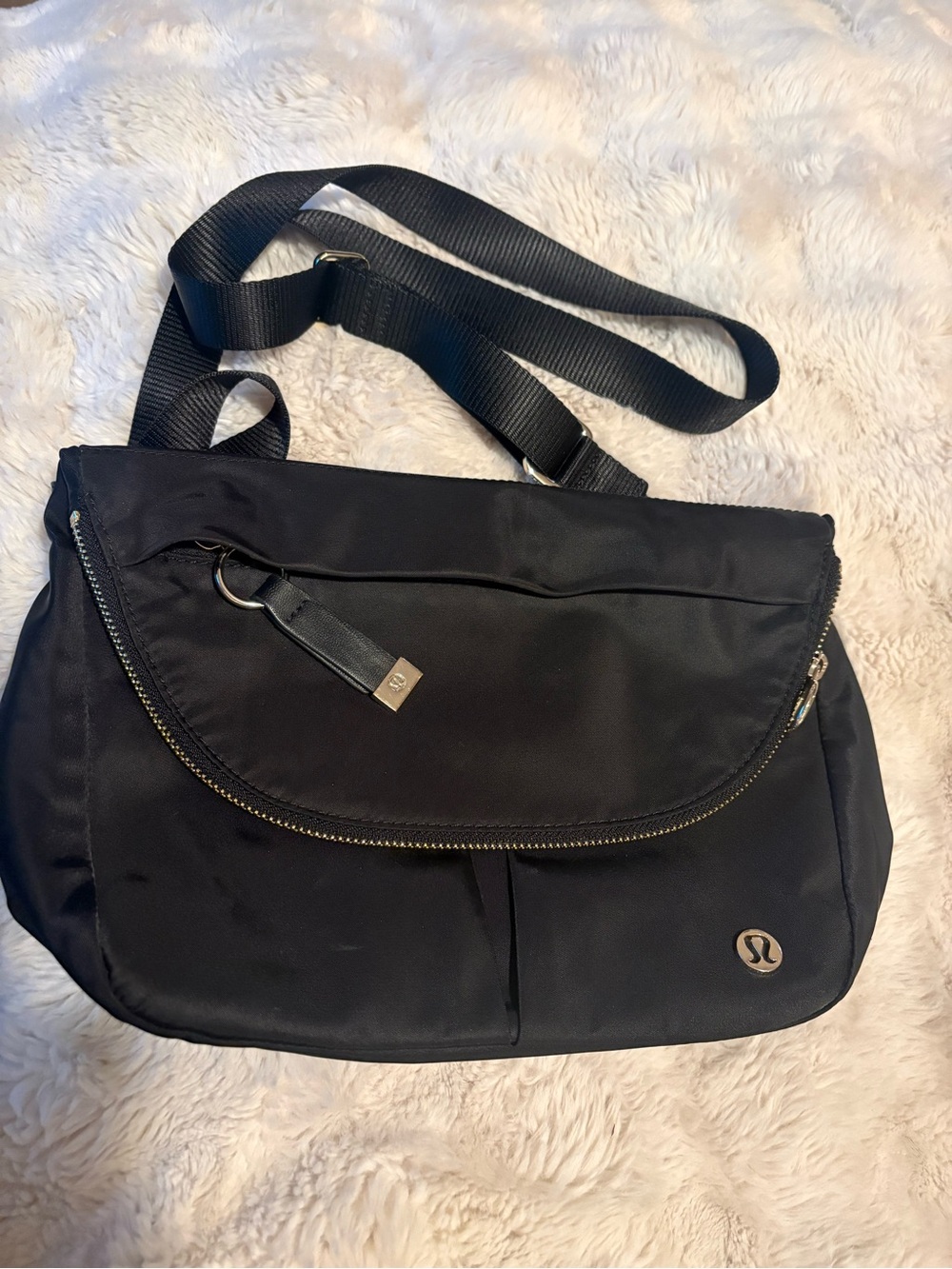 lululemon athletica Black Nylon Shoulder Bag with Gold Accents